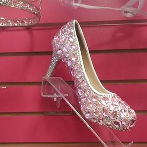 Queen's Pink Genuine Leather Heels